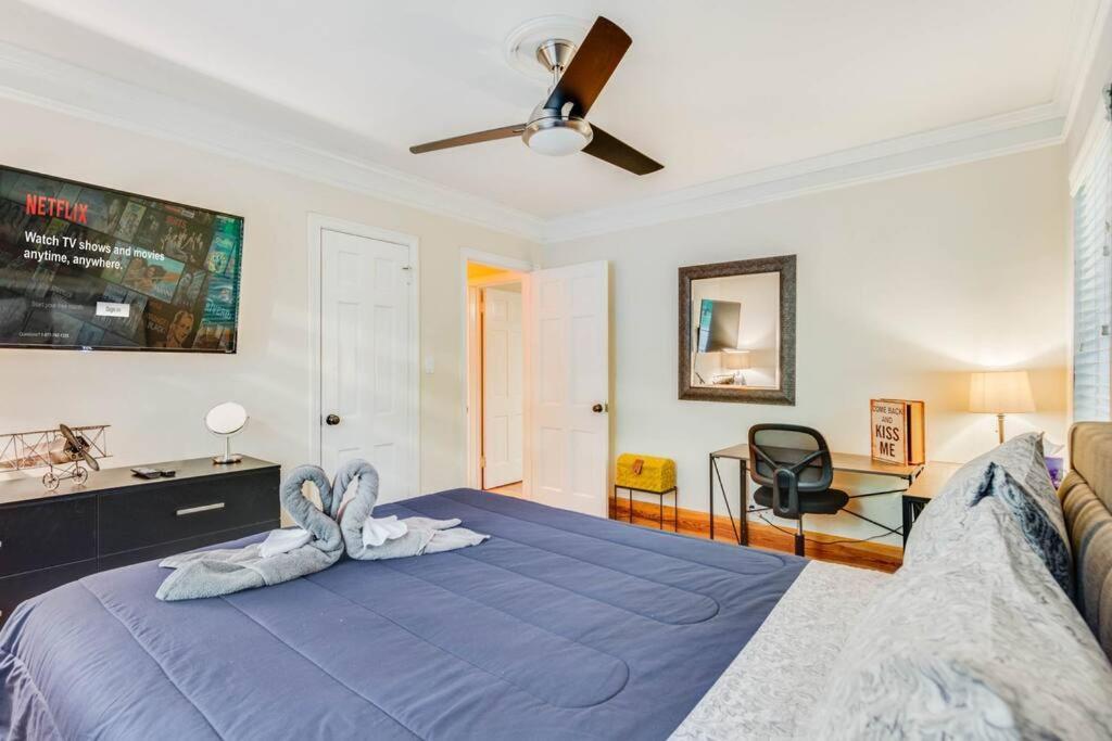 Stunning Atl 5Bdr Home Near Cdc Emory Sleeps 12アトランタ エクステリア 写真