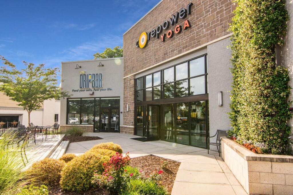 Stunning Atl 5Bdr Home Near Cdc Emory Sleeps 12アトランタ エクステリア 写真