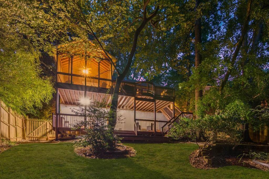 Stunning Atl 5Bdr Home Near Cdc Emory Sleeps 12アトランタ エクステリア 写真