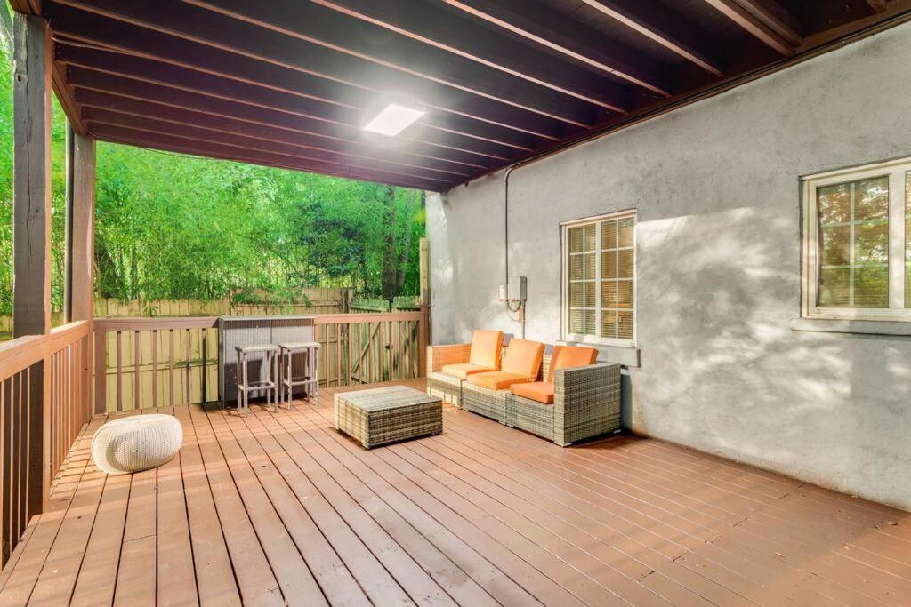 Stunning Atl 5Bdr Home Near Cdc Emory Sleeps 12アトランタ エクステリア 写真
