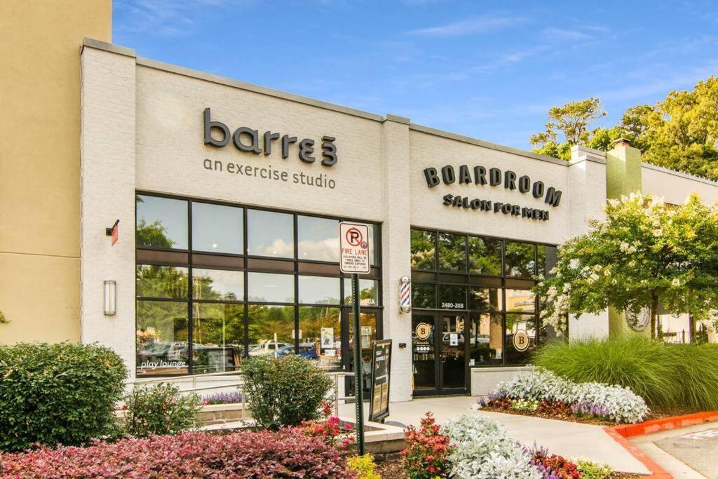 Stunning Atl 5Bdr Home Near Cdc Emory Sleeps 12アトランタ エクステリア 写真